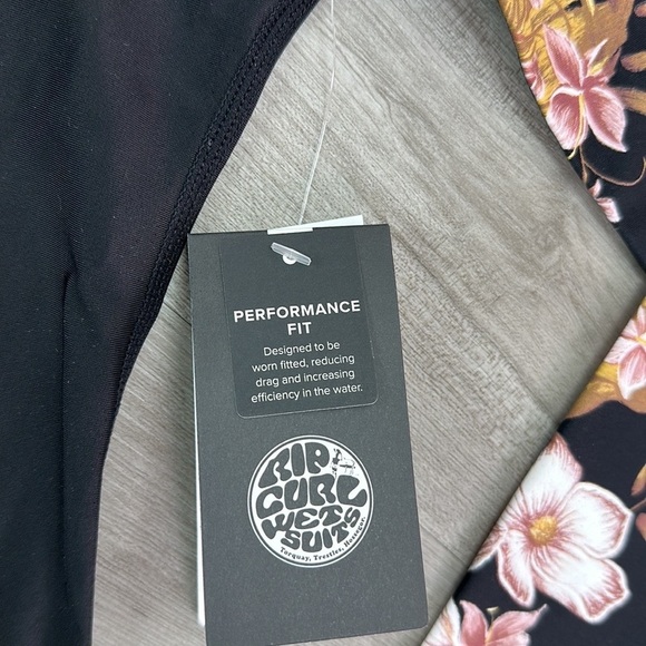 ☀️RIP CURL☀️ PLAYABELLA RELAXED LONG SLEEVE RASH GUARD SUN SHIRT - Picture 9 of 14